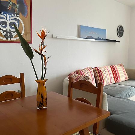 Playa Chica Apt With Terrace 100 M From The Sea Puerto del Carmen  Ngoại thất bức ảnh