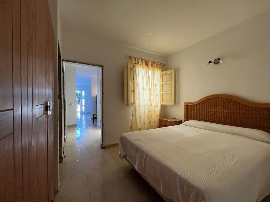Playa Chica Apt With Terrace 100 M From The Sea Puerto del Carmen  Ngoại thất bức ảnh