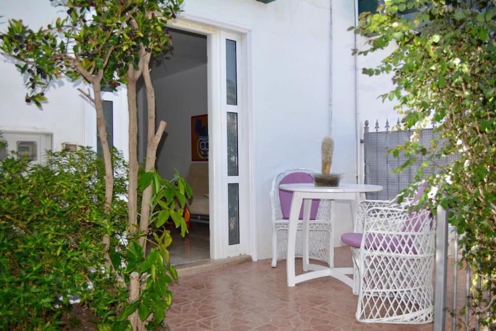 Playa Chica Apt With Terrace 100 M From The Sea Puerto del Carmen  Ngoại thất bức ảnh